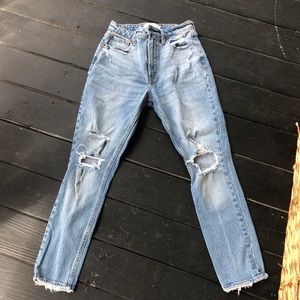 Abercrombie curve love high rise skinny 2R/26